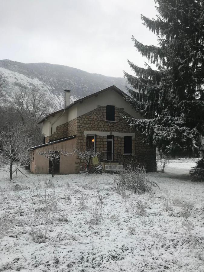 Chalet Tout Confort Proche D Ax 3 Domaines Vebre Exterior photo